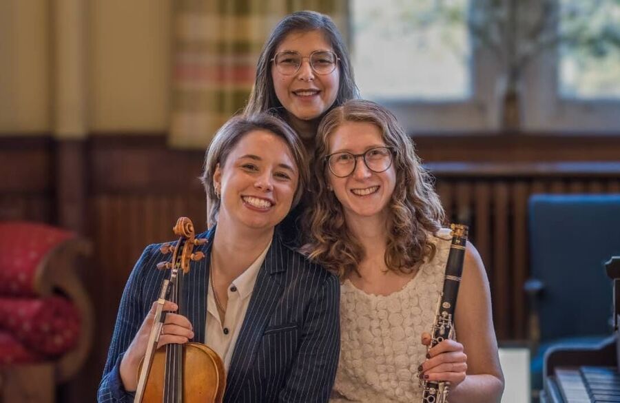 olea-ensemble-performance-all-my-friends