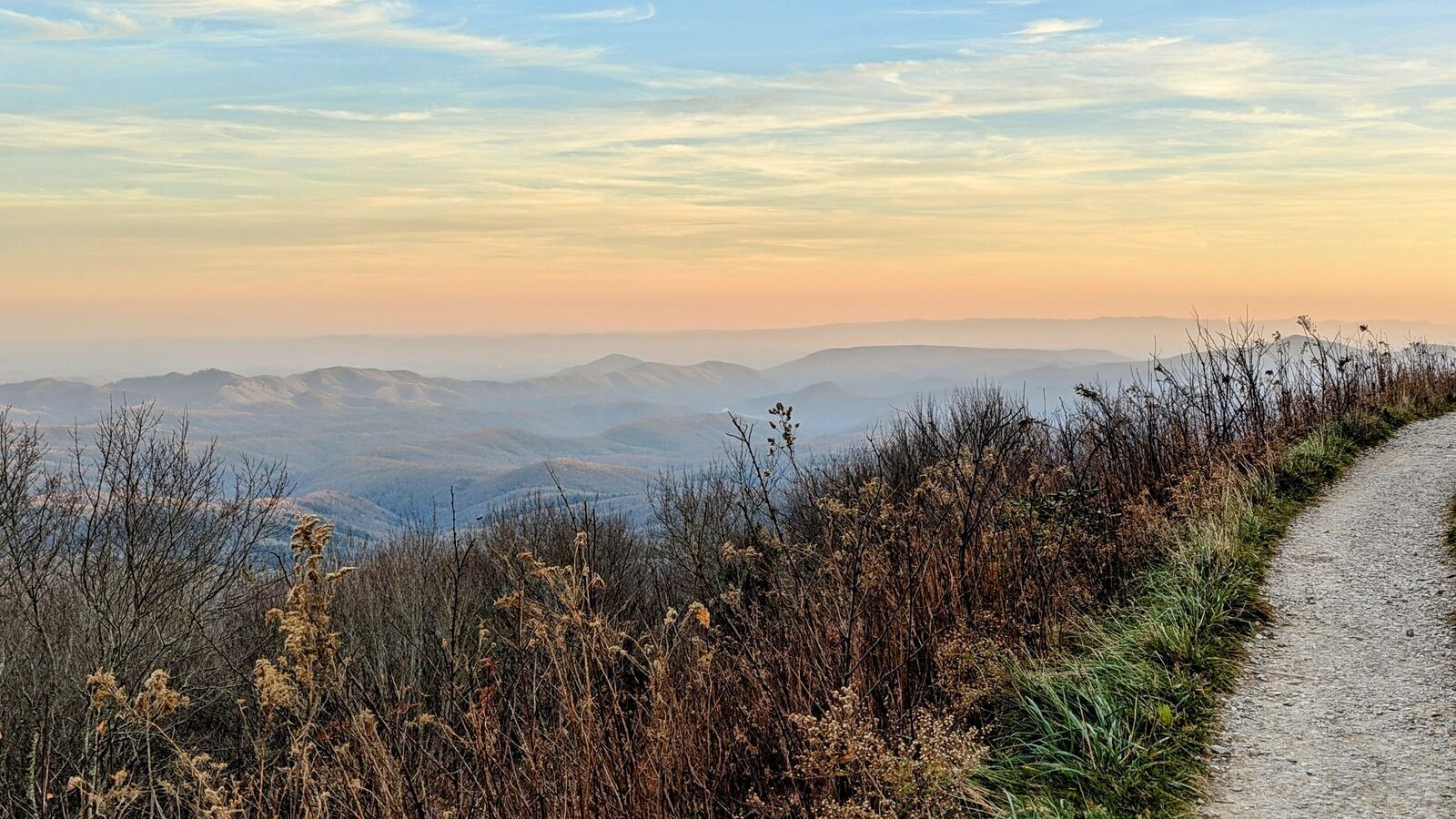 mindfulness-in-community-the-weekly-slow-down