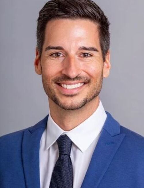 Dr. Adam Vukovic